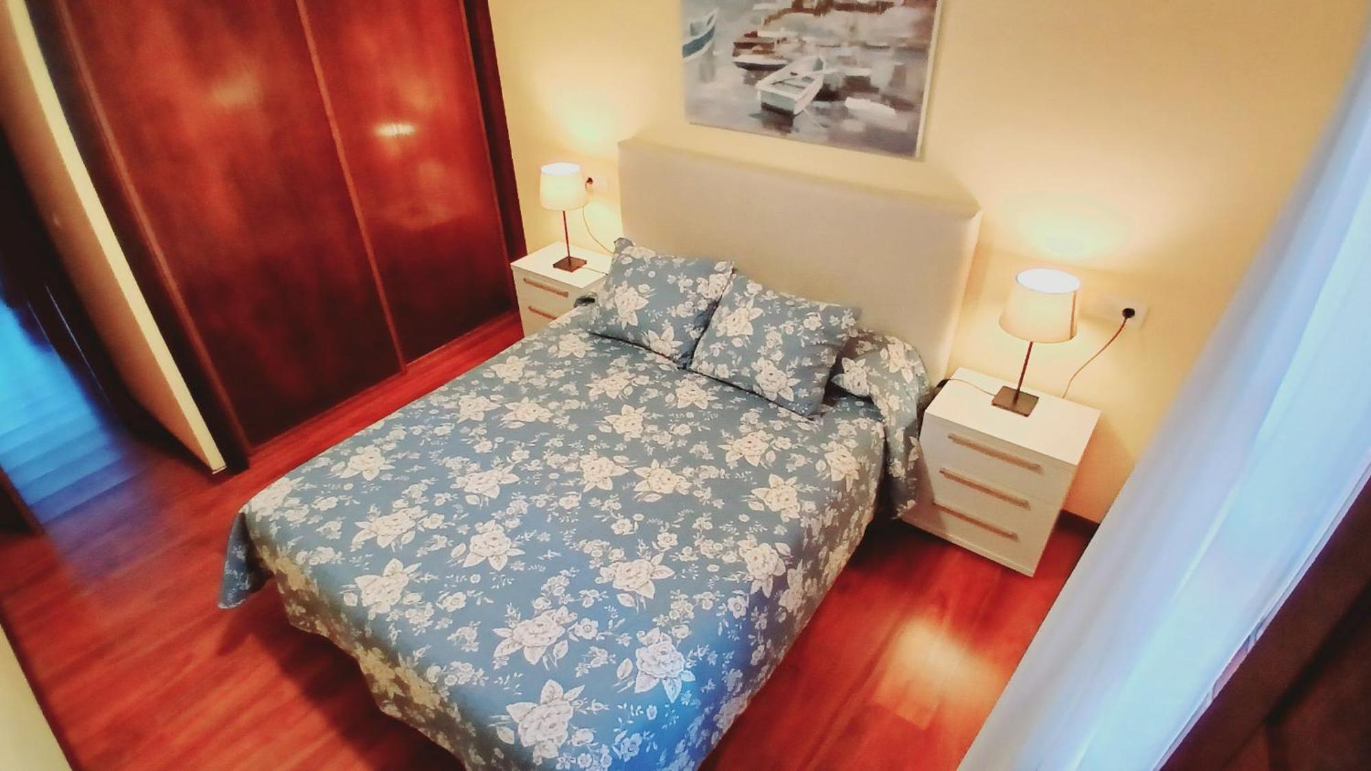 누에바데엘라네스 Acogedor Bajo Con Terraza Y Vistas 아파트 외부 사진